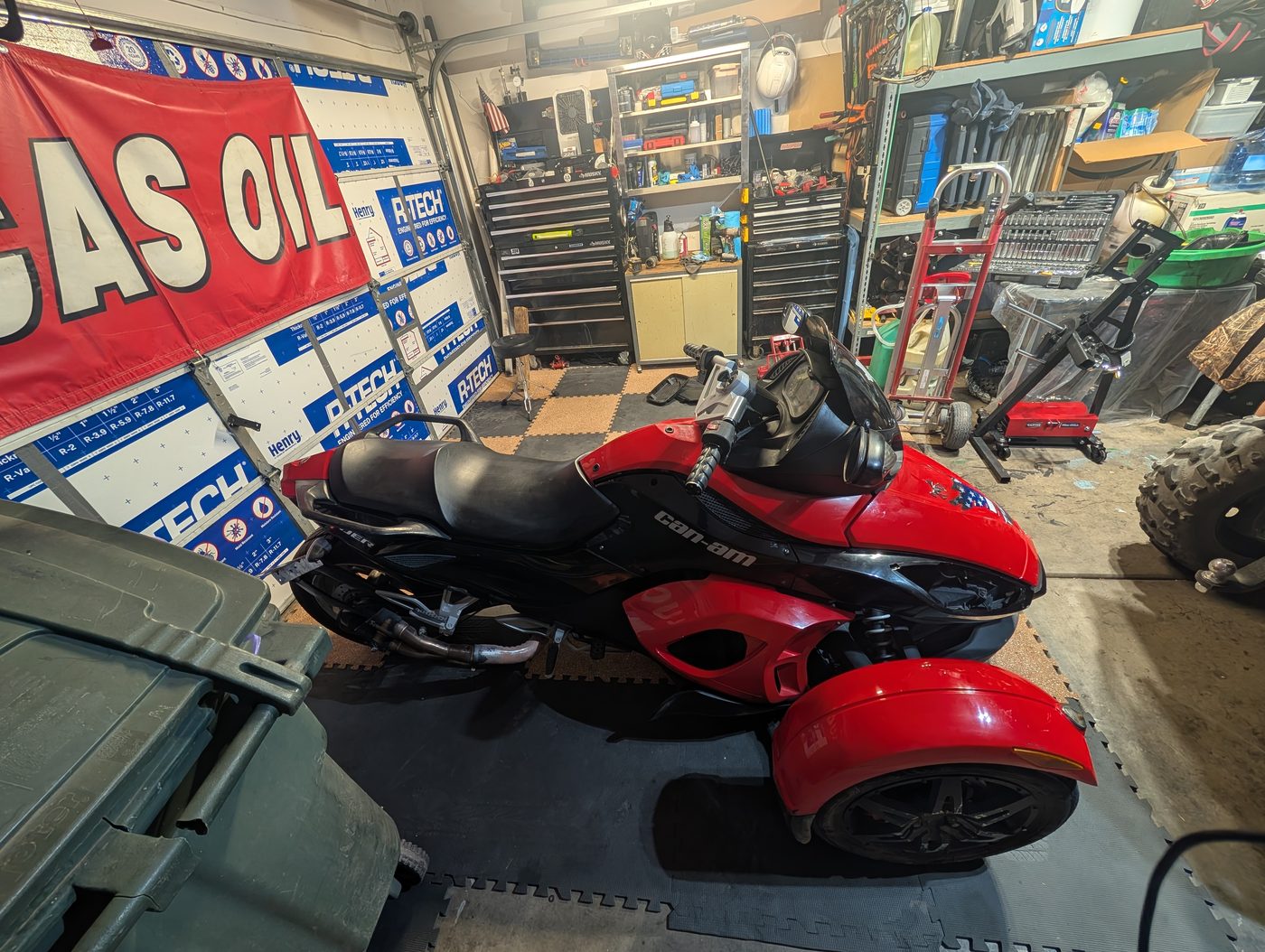 Three-wheel motorcycle in the 224 Powersports shop